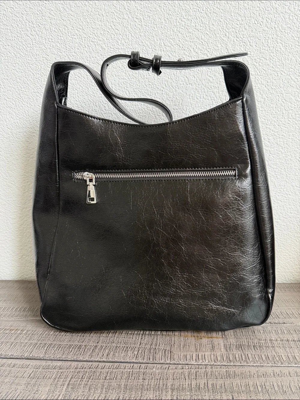 INC International Concepts Salee Glazed Shoulder Bag NWOT